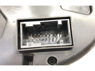 Панель приборов 6V0920740E   Skoda Fabia Mk3 (NJ)       