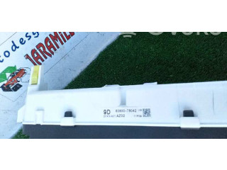 Přístrojová deska Lexus CT 200H 2010 8380076042