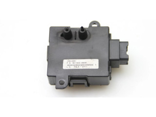 Блок комфорта B410430030 KIA Sorento