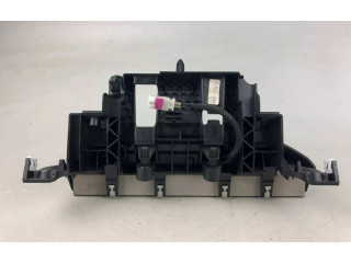 Экран/ дисплей / маленький экран 9839367980    Peugeot 5008 II