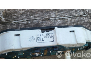 Přístrojová deska  Mitsubishi Colt 1990 MB522785  