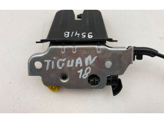 Zámek zadních dveří 5N827506   Volkswagen Tiguan Allspace 2018