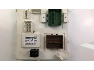 Блок предохранителей 31665457AC Volvo XC40