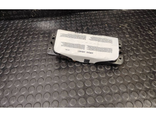 Подушка безопасности пассажира 8V0880204E   Skoda Octavia Mk3 (5E)