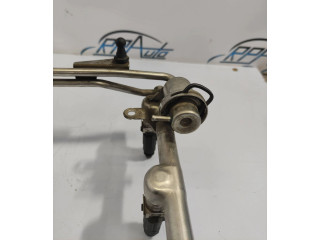 Vstřikovací lišta 077133681AA Audi A8 S8 D3 4E