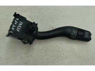 Ручка стеклоочистителей Audi A4 Allroad