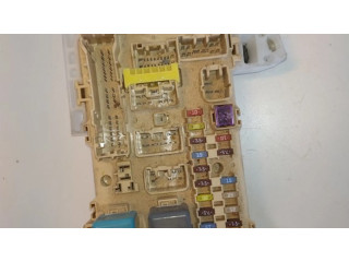 Блок предохранителей 892210F010   Toyota RAV 4 (XA30)    