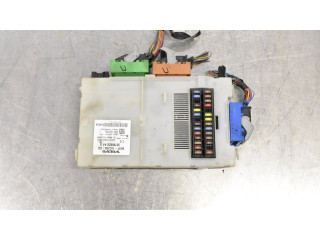 Блок предохранителей Volvo S80