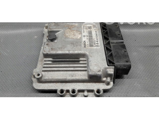 Блок управления двигателя 0281017806 Lancia Delta