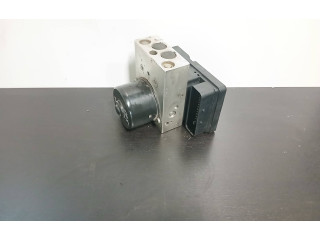 Блок АБС 8671224, 5WK84002 Volvo S60 2001 - 2004 года