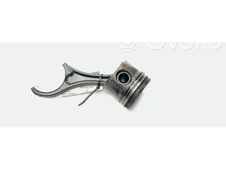 Поршень Mitsubishi Montero