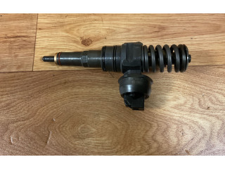 Vstřikovač 038130073BN   Volkswagen Caddy     