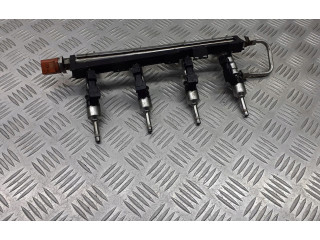 Топливная рампа 03F133320C   Skoda Fabia Mk1 (6Y)  