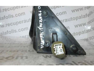 Zpětné zrcátko Opel Monterey