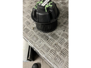 Вентилятор печки Dacia Logan I