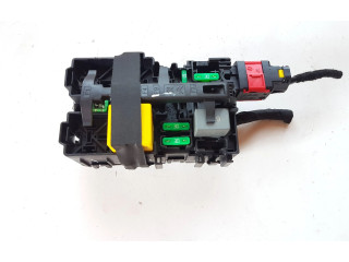 Блок предохранителей 9675730380, 44428001   Peugeot 2008 II    