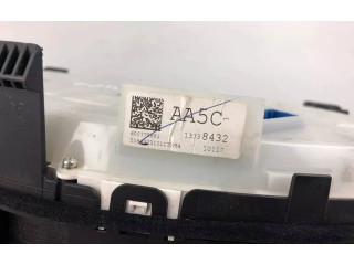 Панель приборов 13338432 Vauxhall Astra H