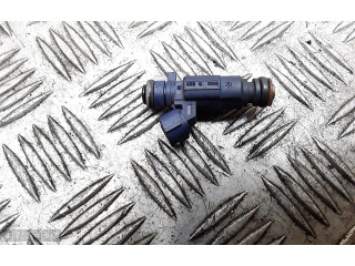 Vstřikovač 353102b000 KIA Venga