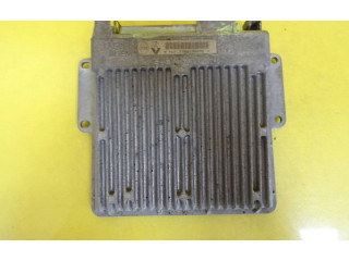Блок управления двигателя 7700108455   Renault Clio I