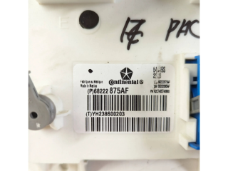 Řídící jednotka P68352651AA, P68222875AF   Chrysler Pacifica 2017