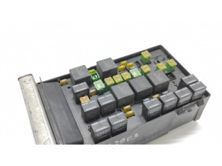 Блок предохранителей 04869001AJA, 64469H Chrysler Voyager