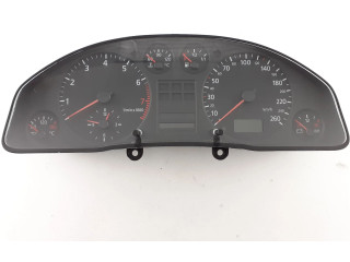 Спидометр (приборный щиток)  4B0919860P   Audi A6 S6 C5 4B 