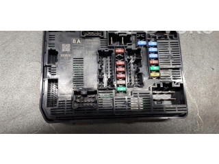 Блок предохранителей 284B64435R Dacia Sandero III