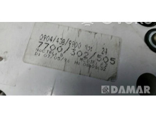 Панель приборов 7700302505   Renault Clio I       