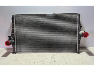 Интеркулер  30622083   Volvo XC90 