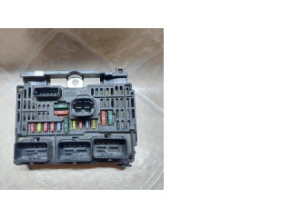 Блок предохранителей