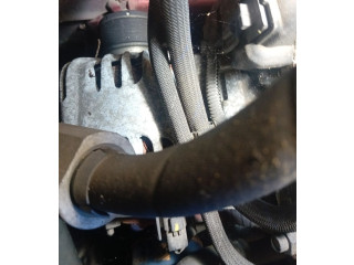 Генератор 231008017R Dacia Sandero