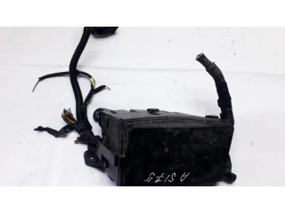 Блок предохранителей DZ0004420, AB322W11 Lexus IS 220D-250-350