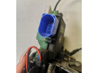 Замок багажника     Seat Ibiza III (6L) 2002 - 2008 года