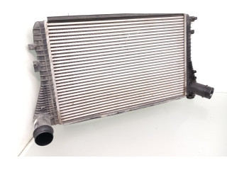 Интеркулер 1K0145803AS Volkswagen Caddy