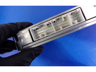 Блок управления двигателем Блок управления 279700-1761, 279700-1761 Mazda Premacy