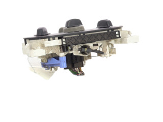 Блок управления климат-контролем    Dacia Logan I