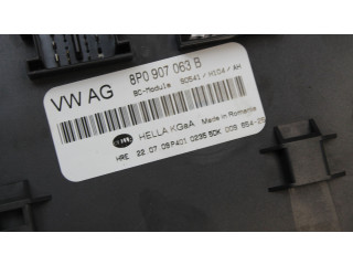 Блок комфорта 8P0907063B   Audi TT TTS Mk2   