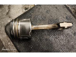 Píst 02647, 02646   Toyota RAV 4 (XA30)     