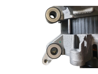 Генератор 32300720 Volvo XC90