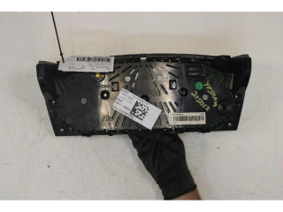 Панель приборов    Lancia Ypsilon       