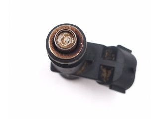 Форсунка 03E906031A, 7271N04968    Skoda Fabia Mk2 (5J)  BZG 