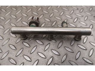 Топливная рампа 06E130089D, 03C906051C Audi A5 8T 8F