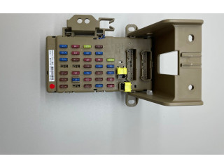 Блок предохранителей 82201FJ211, 805134   Subaru Forester SJ    