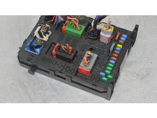   Pojistková skříňka 9664059080   Peugeot 3008  2010