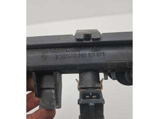 Топливная рампа 0280151071   Volkswagen Polo III 6N 6N2 6NF  