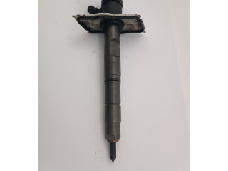 Vstřikovač 0445110158, 057130277M Audi A8 S8 D3 4E ASE