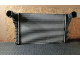 Интеркулер 1K0145803E Skoda Octavia Mk2 (1Z)