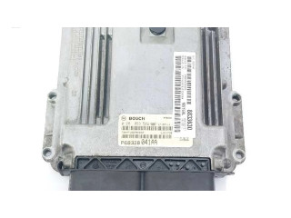 Блок управления двигателя P68328041AA, 0281033582 Jeep Compass