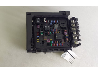 Pojistková skříňka 85136925, 220470261 Chevrolet Camaro 2022