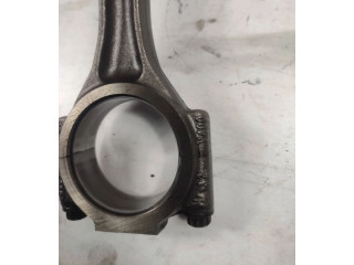  Поршень с шатуном  038J  Volkswagen PASSAT B6  